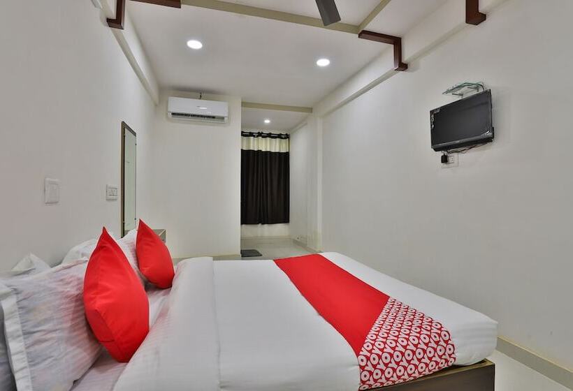 ホテル Milan Guest House By Oyo Rooms