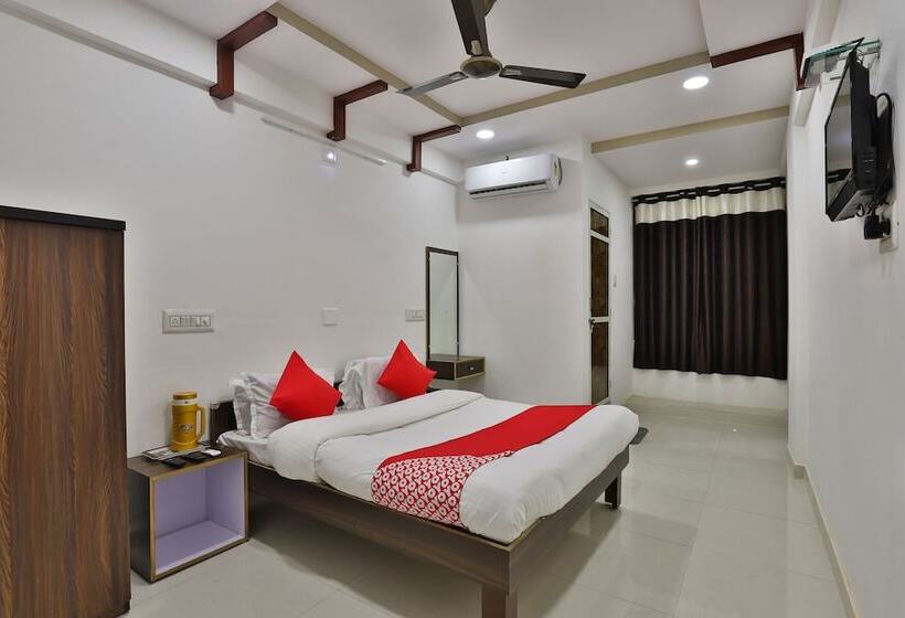 ホテル Milan Guest House By Oyo Rooms