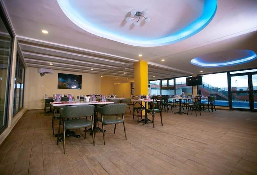 בית מלון כפרי Parkhill