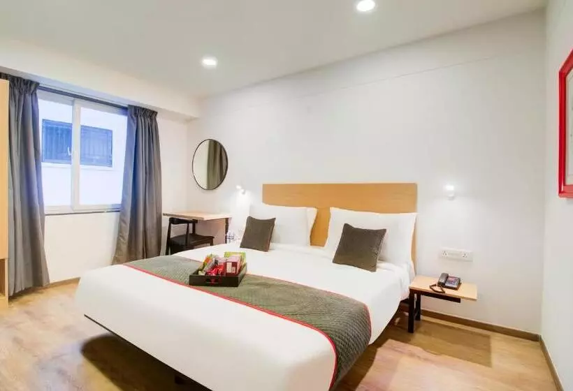 Hotelli Super Townhouse Balewadi