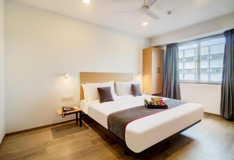 هتل Super Townhouse Balewadi