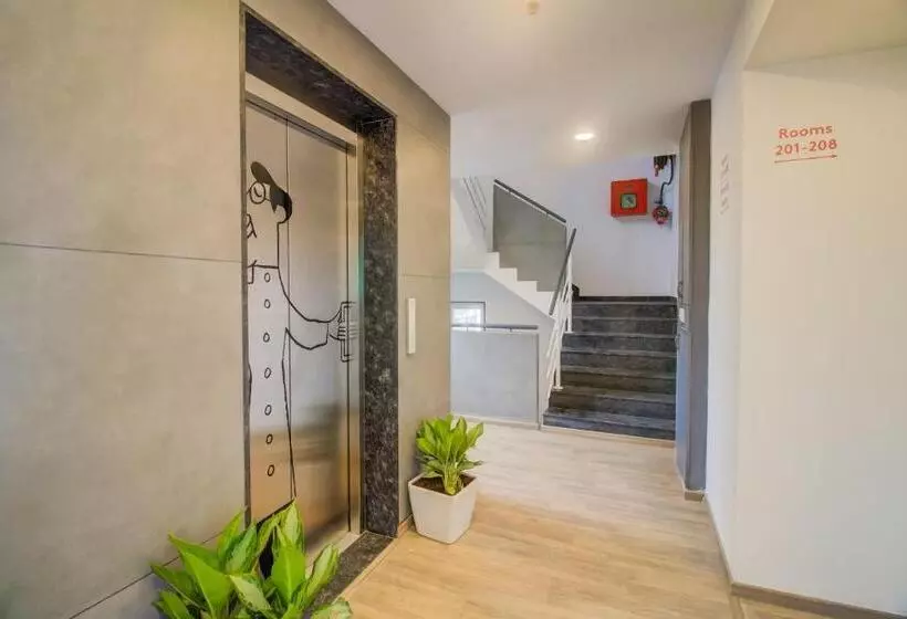 Hotelli Super Townhouse Balewadi