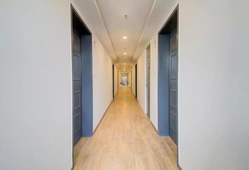 Hotelli Super Townhouse Balewadi