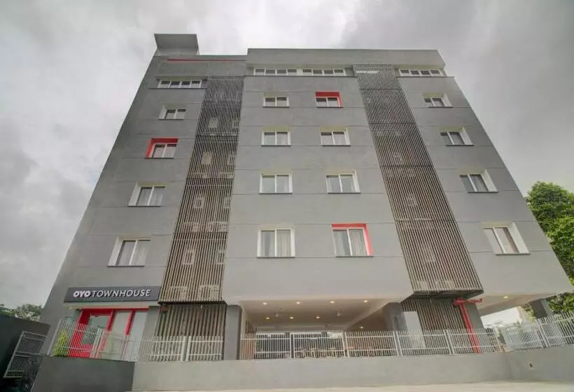 Hotelli Super Townhouse Balewadi