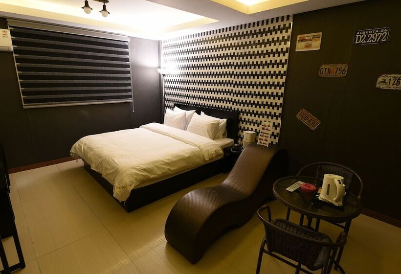 Hotel Yaja Jecheon Station