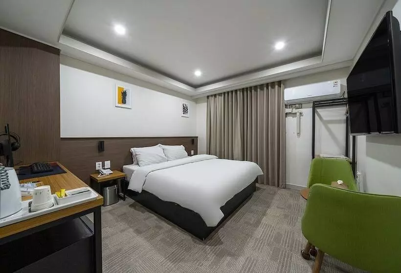 ホテル Yaja Jecheon Station