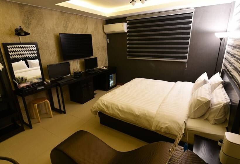 Hotel Yaja Jecheon Station