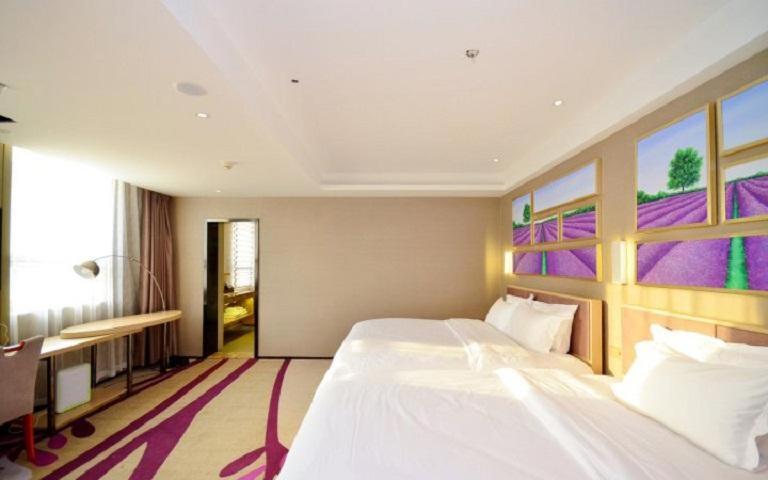 Lavande Hotel Wuhan Nanhu Walmart Store