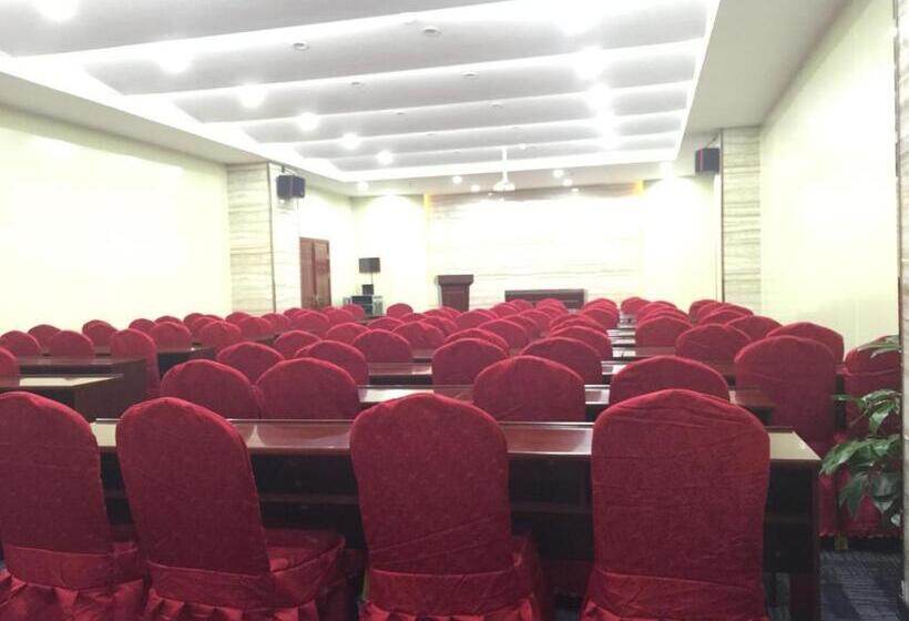 Lavande Hotel Wuhan Nanhu Walmart Store