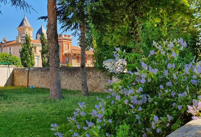 بنسيون Gite Les Arches