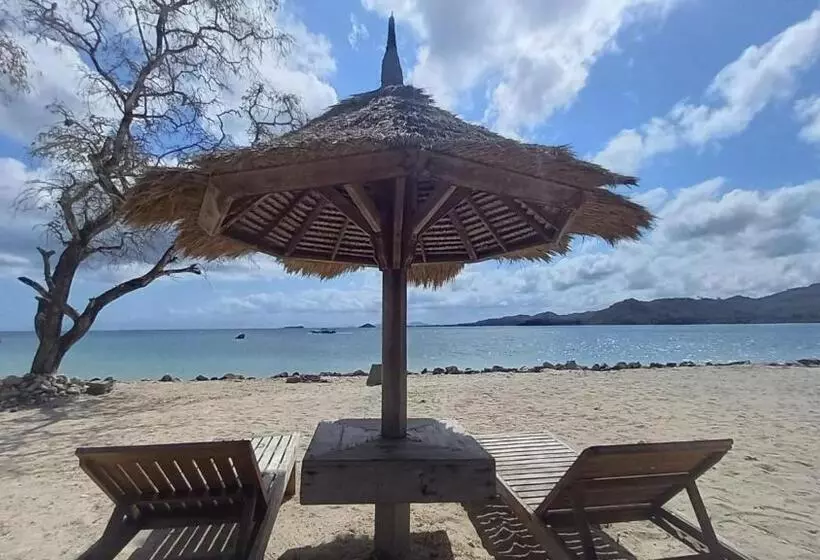 ペンション Thamarind Resort Gili Gede