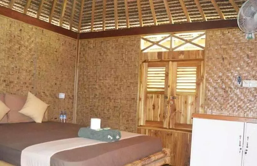 ペンション Thamarind Resort Gili Gede