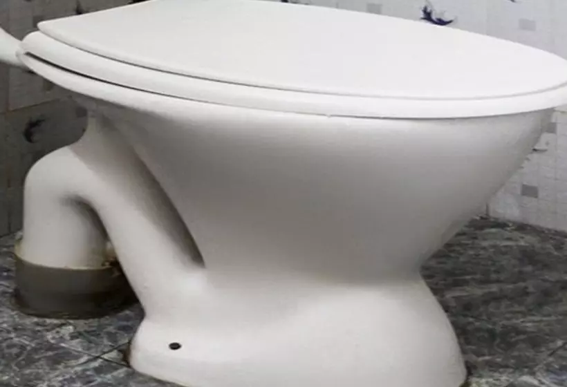 Spot On 60927 Hindustan Hotel & Lodging