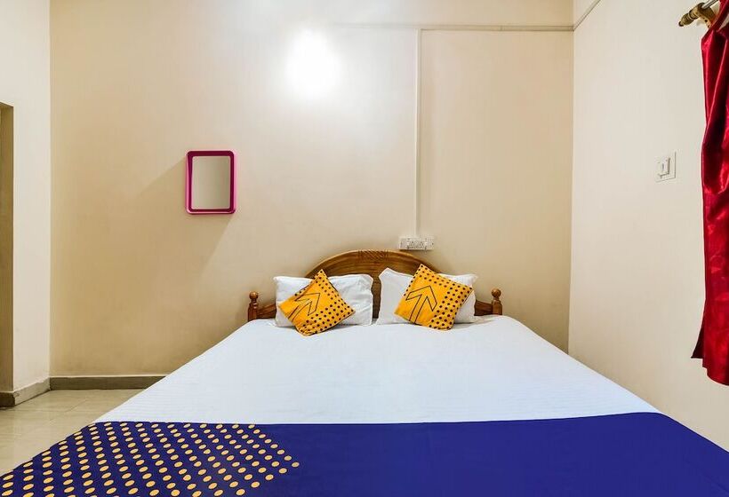 Spot On 60927 Hindustan Hotel & Lodging