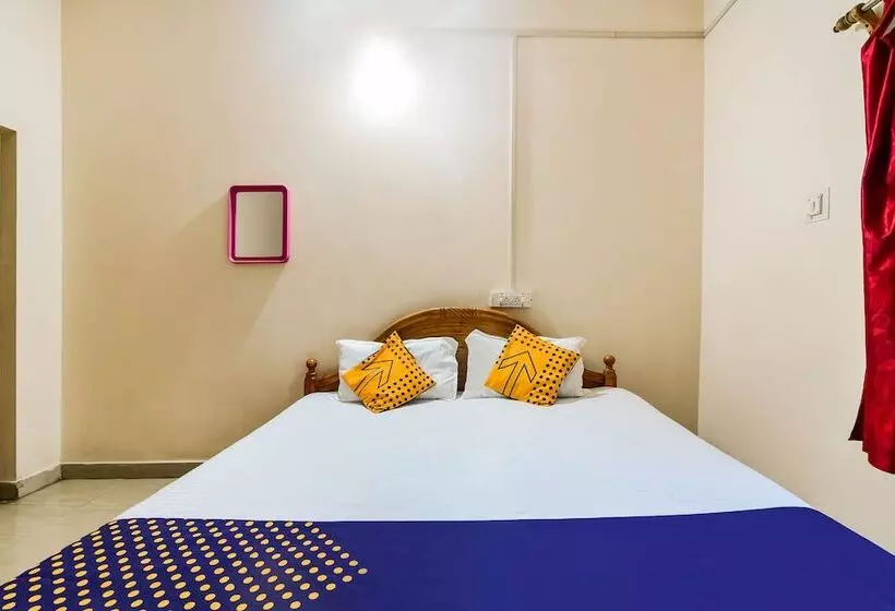 Spot On 60927 Hindustan Hotel & Lodging