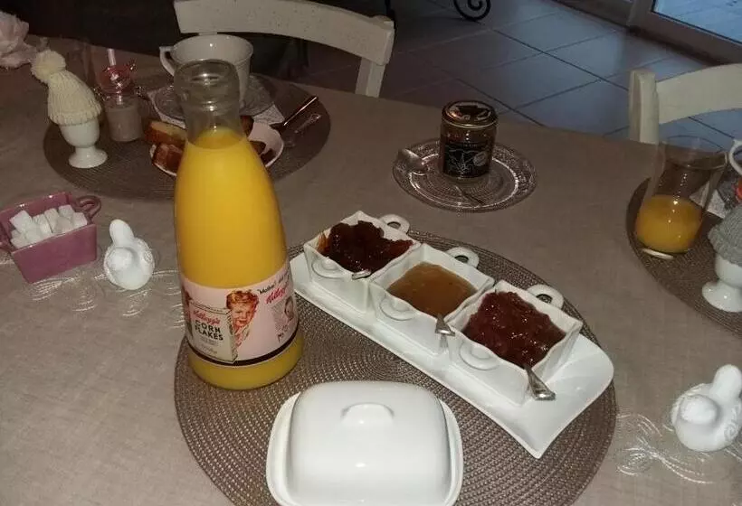 Aamiaismajoitus (B&B) Du Cote De Lacoume