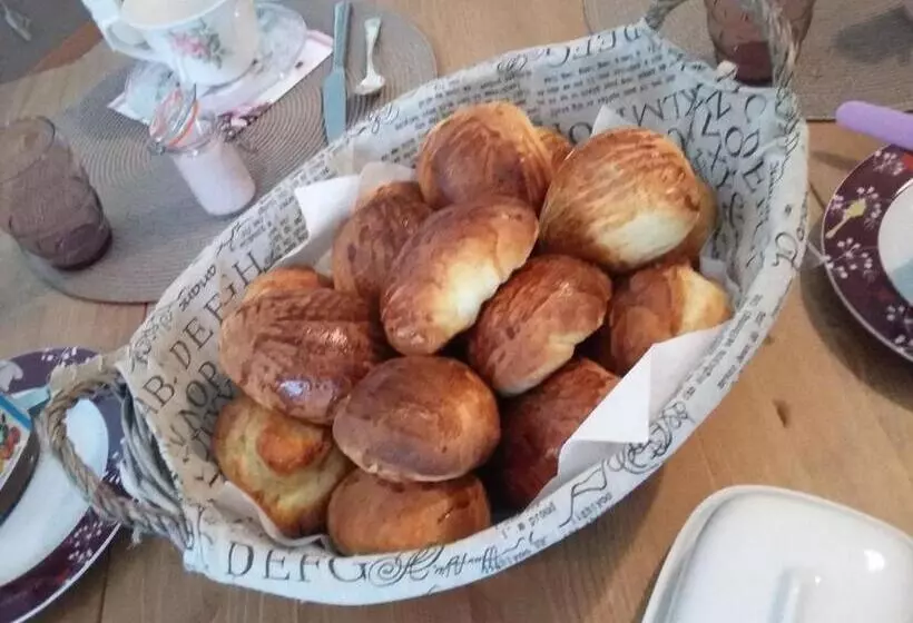 Aamiaismajoitus (B&B) Du Cote De Lacoume