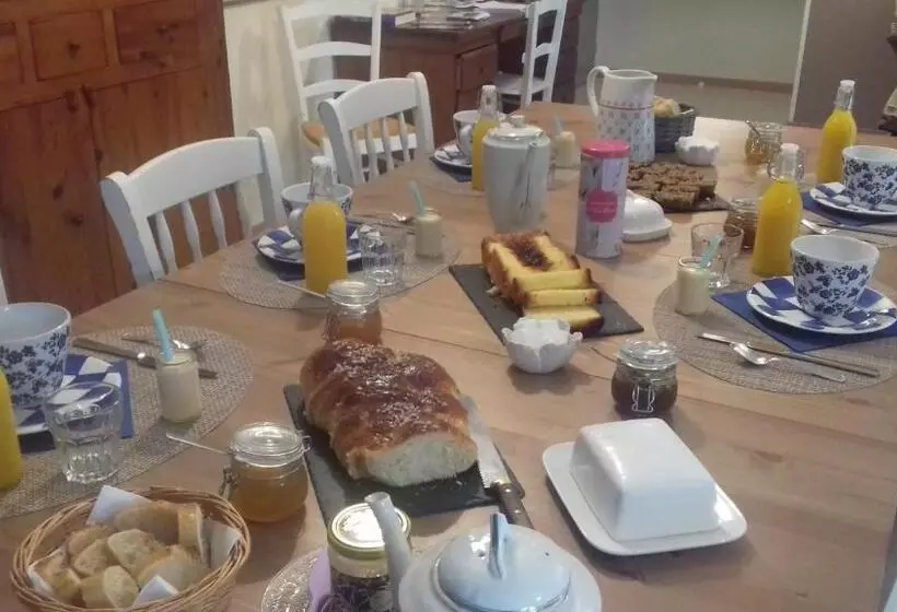 Aamiaismajoitus (B&B) Du Cote De Lacoume