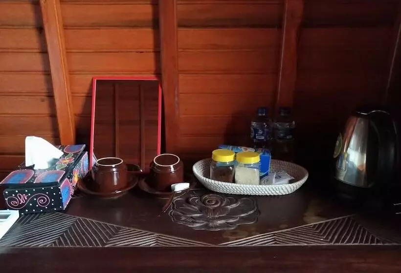 ベッドアンドブレックファースト Ginanthi Cottage   Nusa Penida