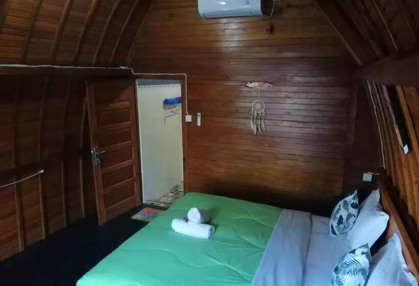 ベッドアンドブレックファースト Ginanthi Cottage   Nusa Penida