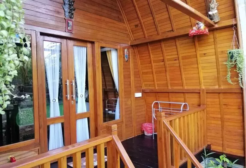 ベッドアンドブレックファースト Ginanthi Cottage   Nusa Penida