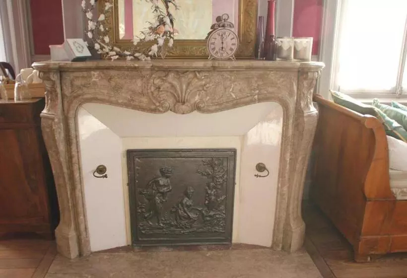 ベッドアンドブレックファースト La Maison Au Fil Du Temps