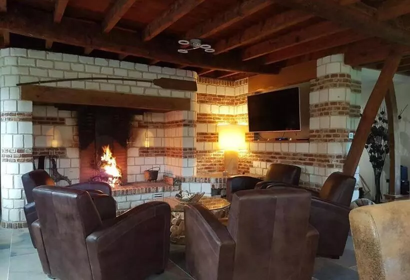 Aamiaismajoitus (B&B) Le Domaine De Wail Legends Resort