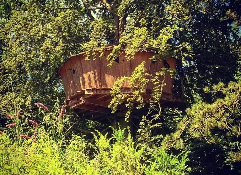 Aamiaismajoitus (B&B) Le Domaine De Wail Legends Resort