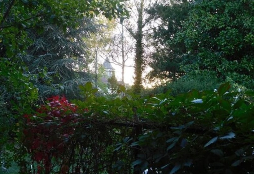 مبيت وإفطار Le Rivalou