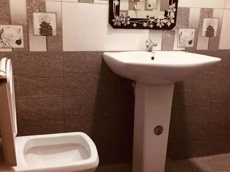 Hostelli Toropi Homestay