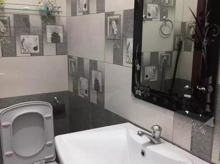 Hostelli Toropi Homestay