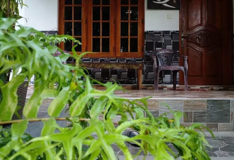 Hostelli Toropi Homestay