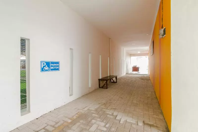 Hotelli Arwinda Costel By Oyo Rooms