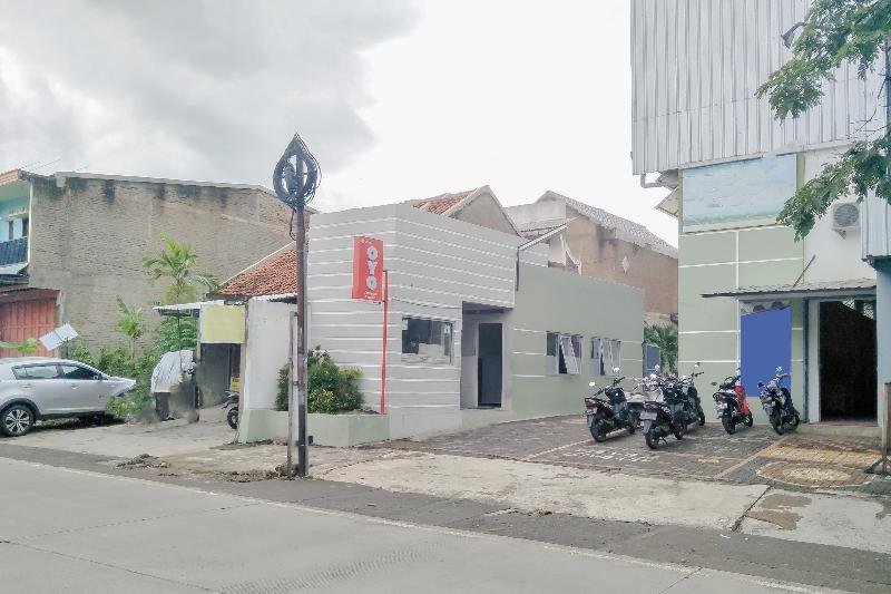 فندق Arwinda Costel By Oyo Rooms