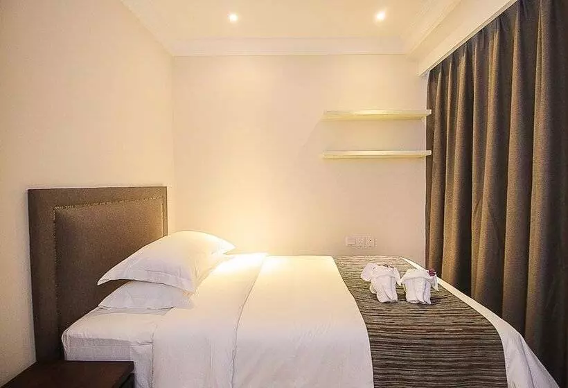 Hotelli Haikou Tianyi International