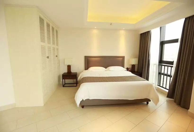 Hotelli Haikou Tianyi International