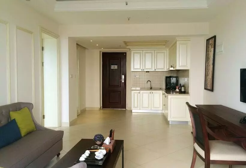 Hotelli Haikou Tianyi International