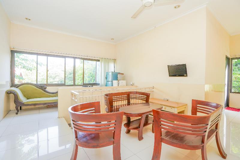 Отель Kana Family Residence By Oyo Rooms