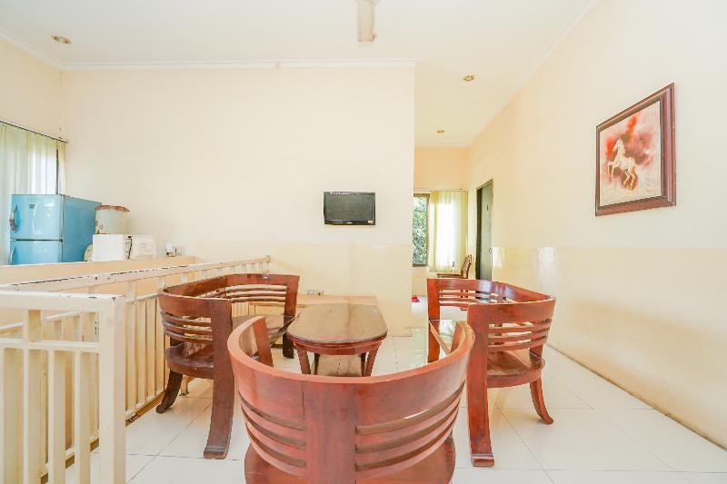 Отель Kana Family Residence By Oyo Rooms