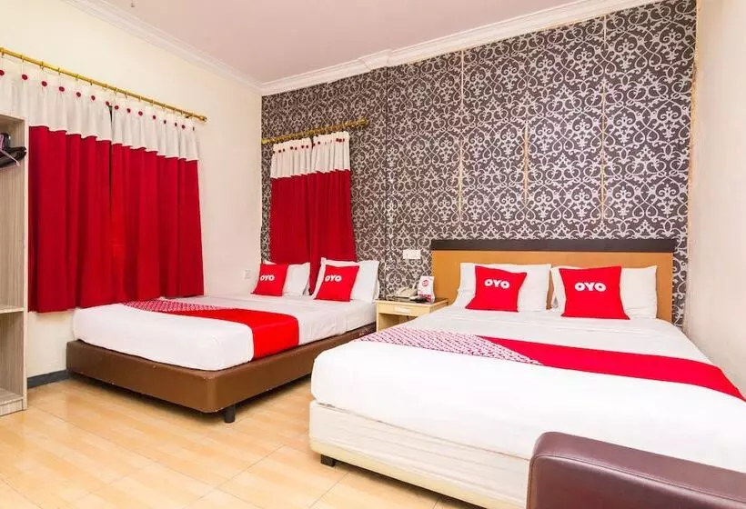 ホテル Laksana Inn By Oyo Rooms