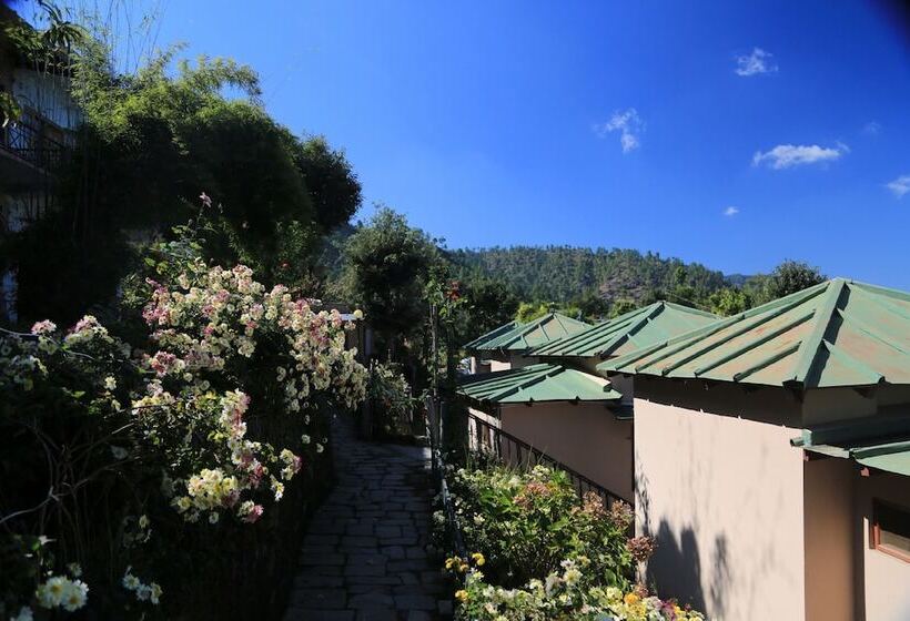 酒店 Parwati Resort  A Luxury Himalaya View Resort In Patal Bhuvaneshwar