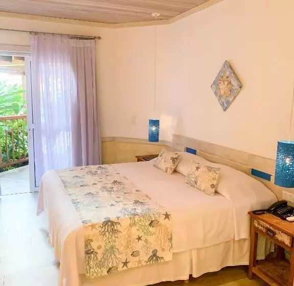 هتل Pousada Vila Das Velas