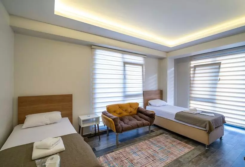 Hotelli Sist 34 Suit