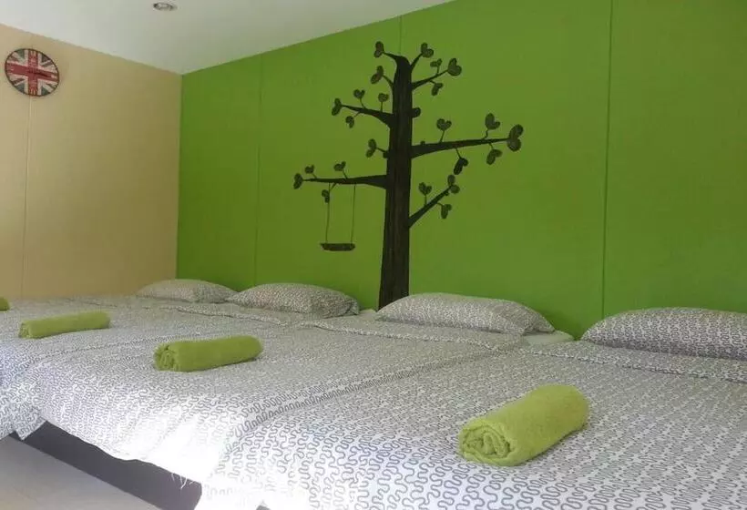 Hotelli The Toy Art Resort