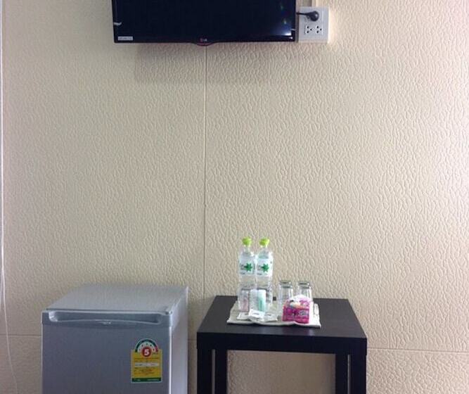 هتل The Toy Art Resort