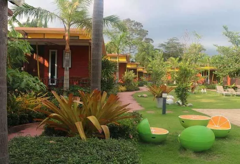 Hotelli The Toy Art Resort