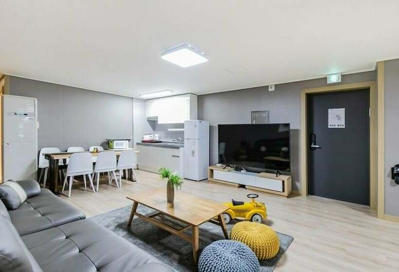 Yaja Hotel Tongyeong Ferry Terminal Branch