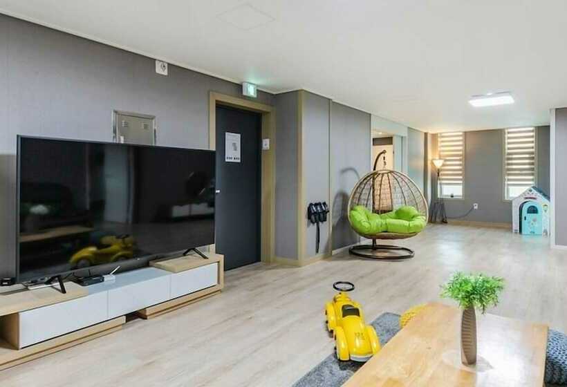 Yaja Hotel Tongyeong Ferry Terminal Branch