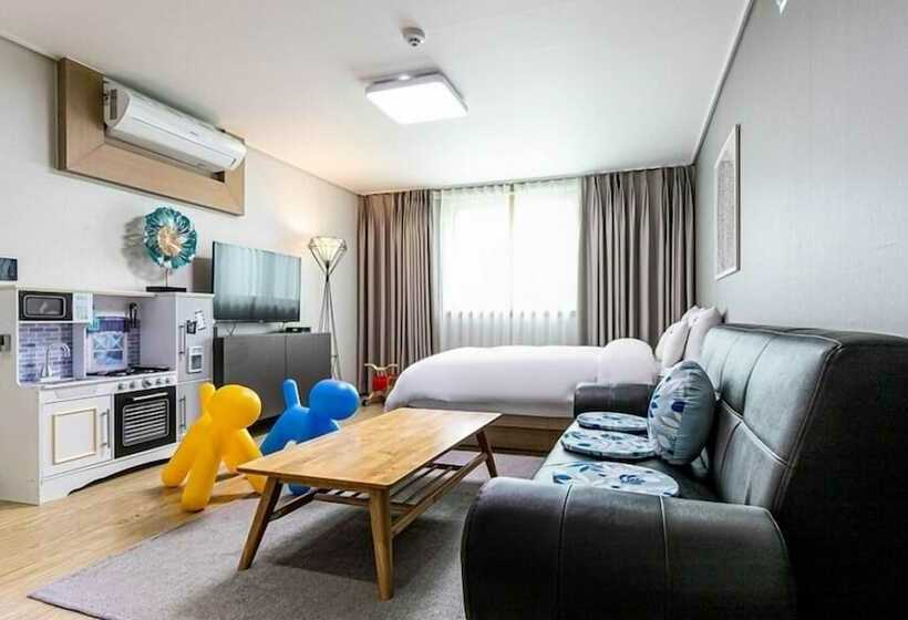 Yaja Hotel Tongyeong Ferry Terminal Branch