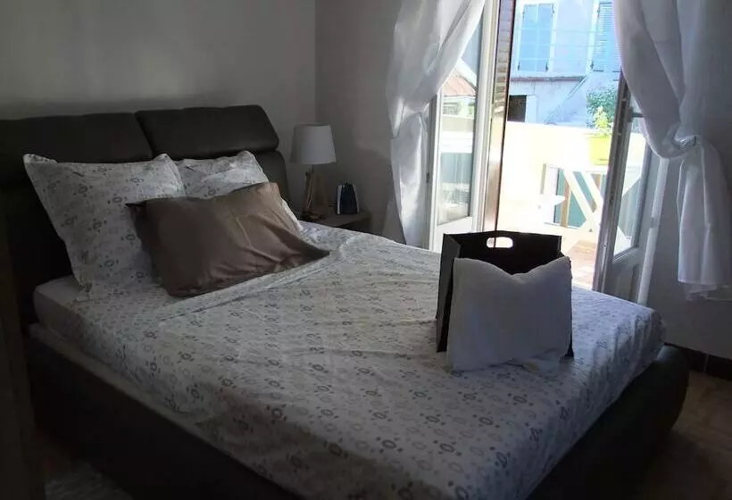 Majatalo Chambres A Kwaba